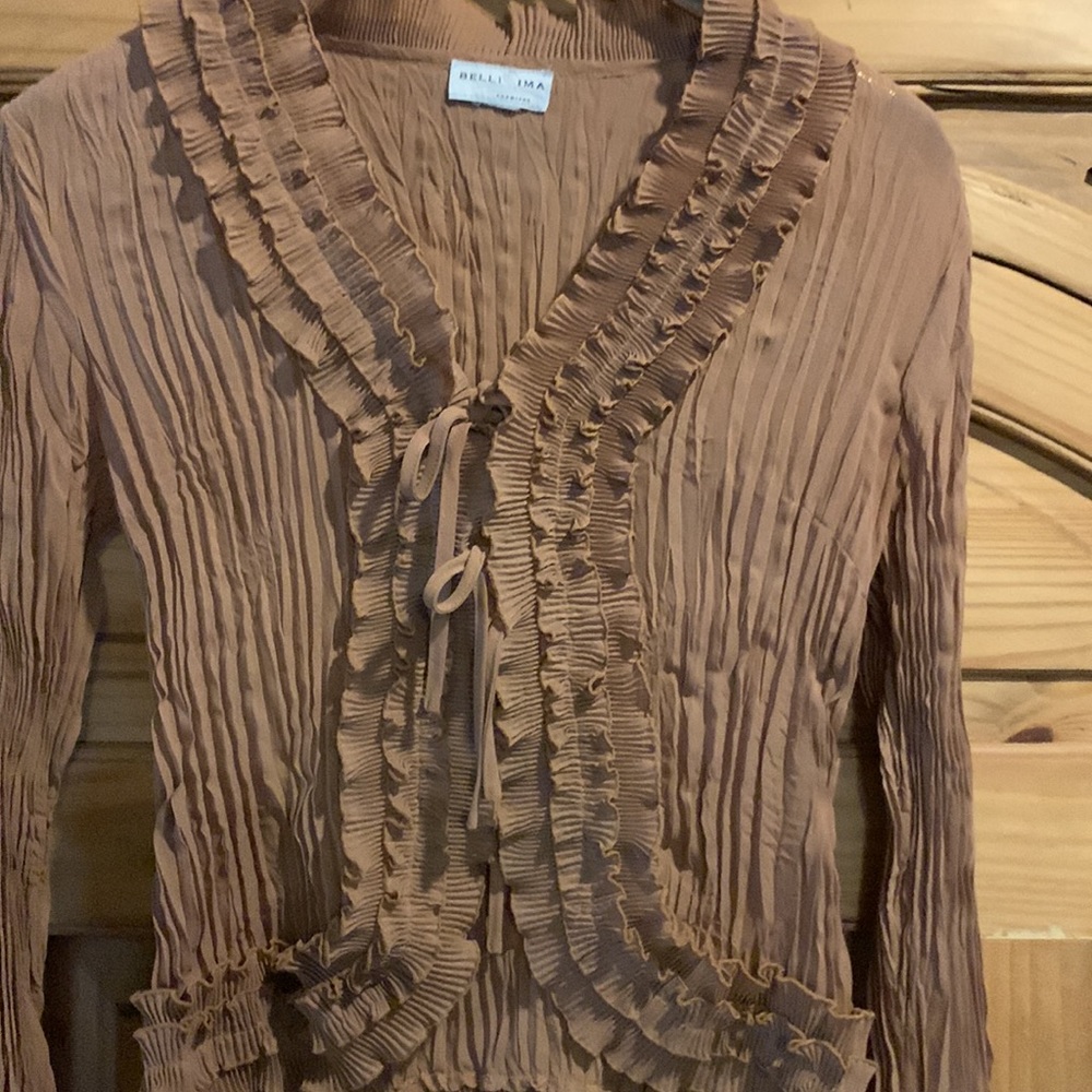 Ruffled Top - Picture 5 of 8
